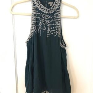 Hunter green top with embroidered detail, Size M